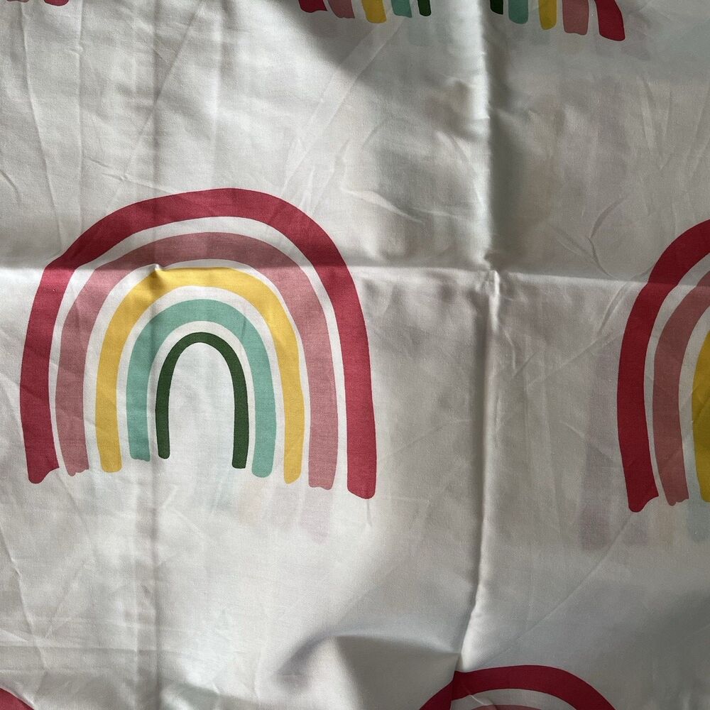 Rainbow Arc Cotton Bedding - White with Multicolor Arcs